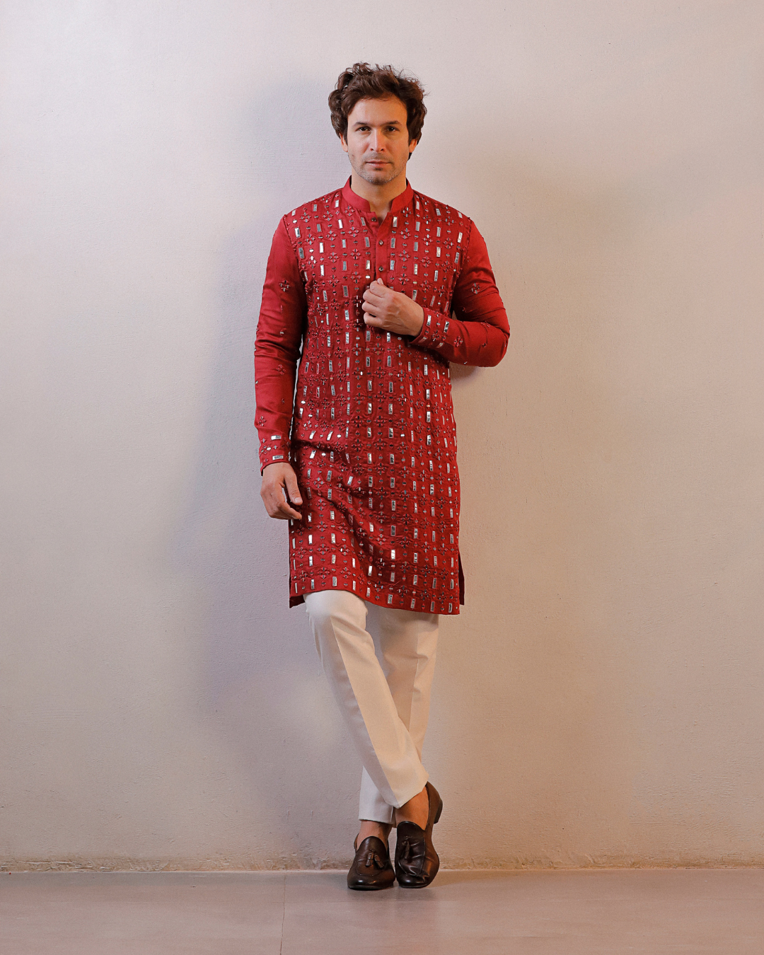 Surkh-e-Noor Set