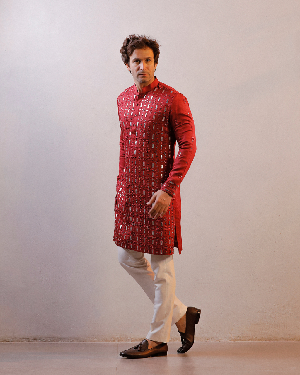 Surkh-e-Noor Set